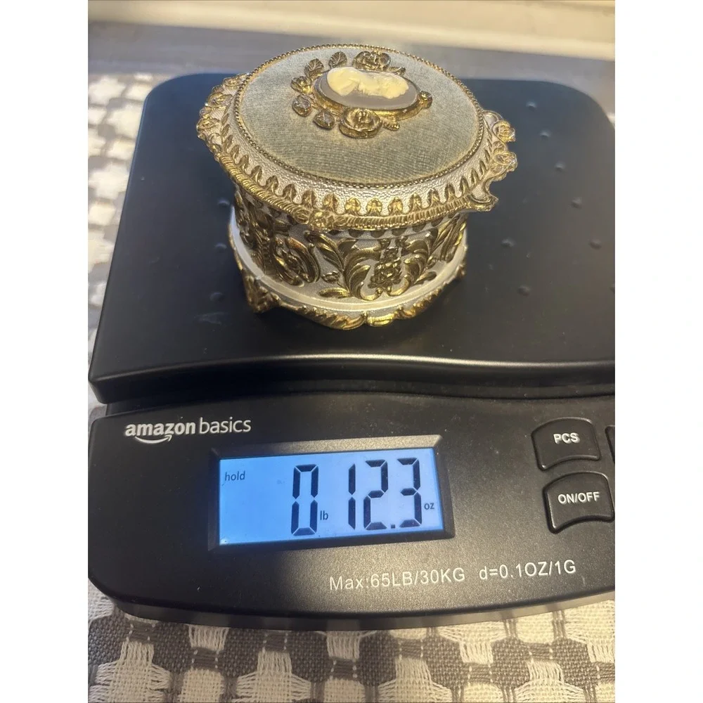 CAMEO Vintage MUSIC BOX Plays Amazing Grace Gray/Gold Tone Trinket Box Coquette